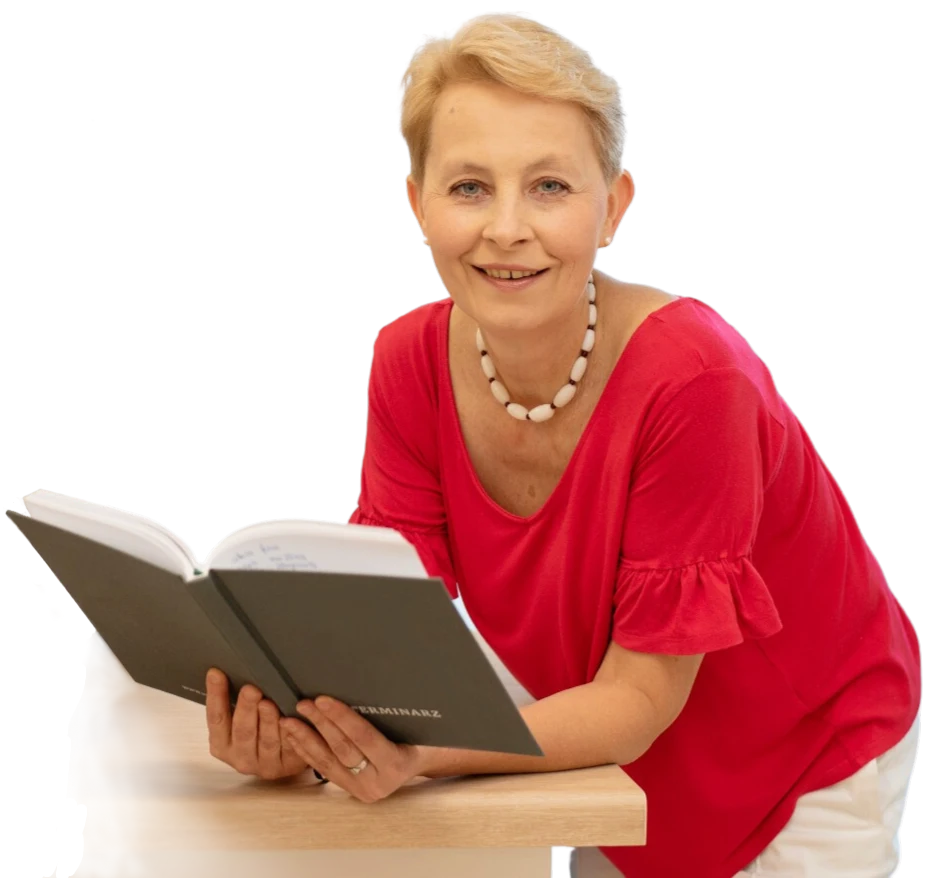 Monika Bąk z książką Po sukces z Klientem